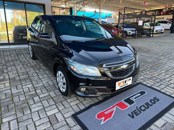 CHEVROLET ONIX 1.4 MPFI LT 8V FLEX 4P MANUAL CHEVROLET ONIX 1.4 MPFI LT 8V FLEX 4P MANUAL